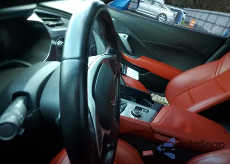 2014 Chevrolet Corvette Stingray Z51 2Lt z USA, uszkodzony, nr VIN 1G1YJ2D75E5120771